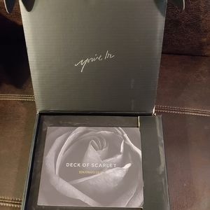 Deck of Scarlet Makeup Pallette